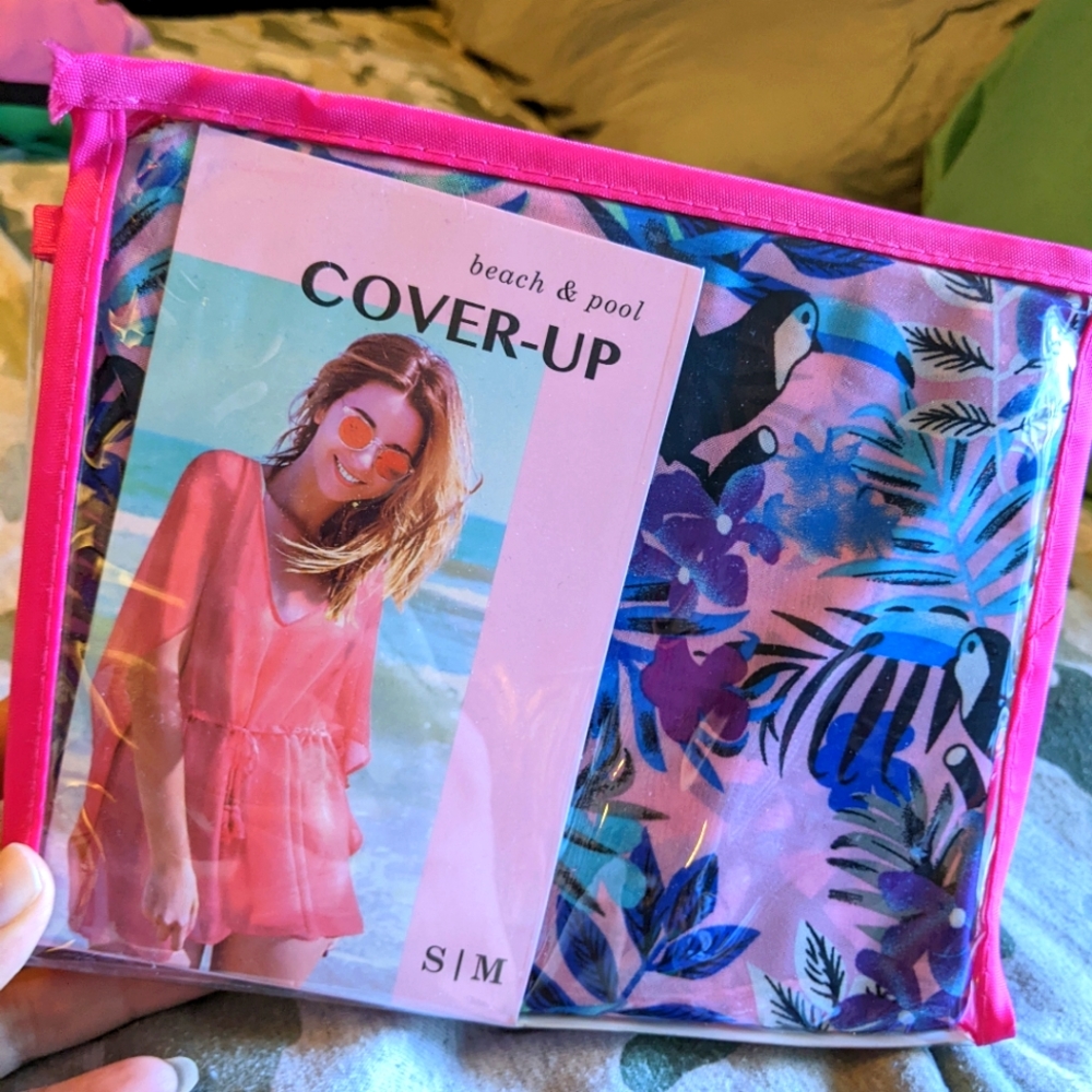Women's Swimsuit Cover Up!